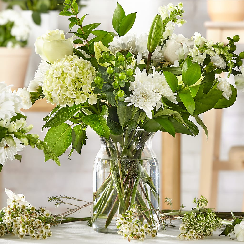 Classic Ivory – A Florist Original – Morgan Hill Florist, San Jose CA