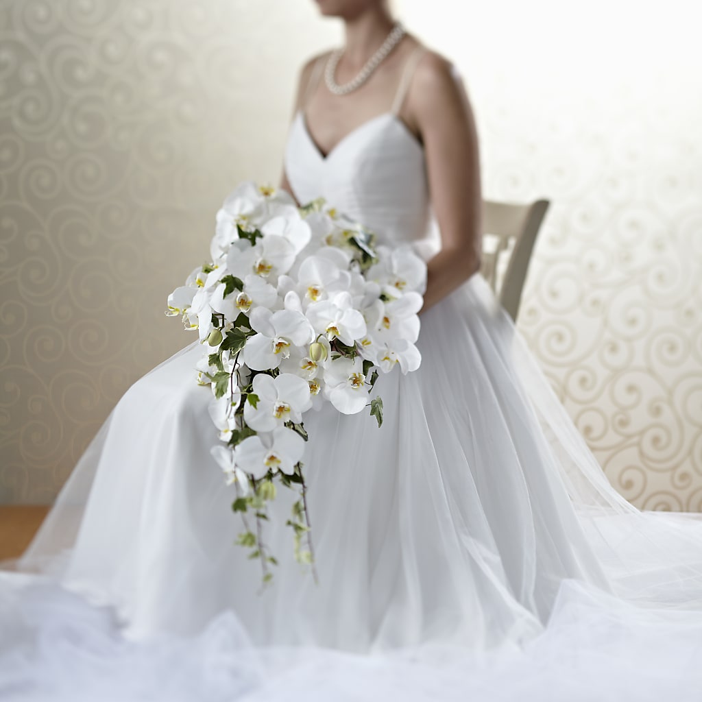 Classic White Bouquet – Morgan Hill Florist, San Jose CA