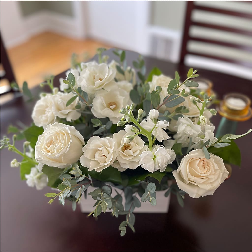 Fresh Linen Box Bouquet –  Morgan Hill Florist, San Jose CA