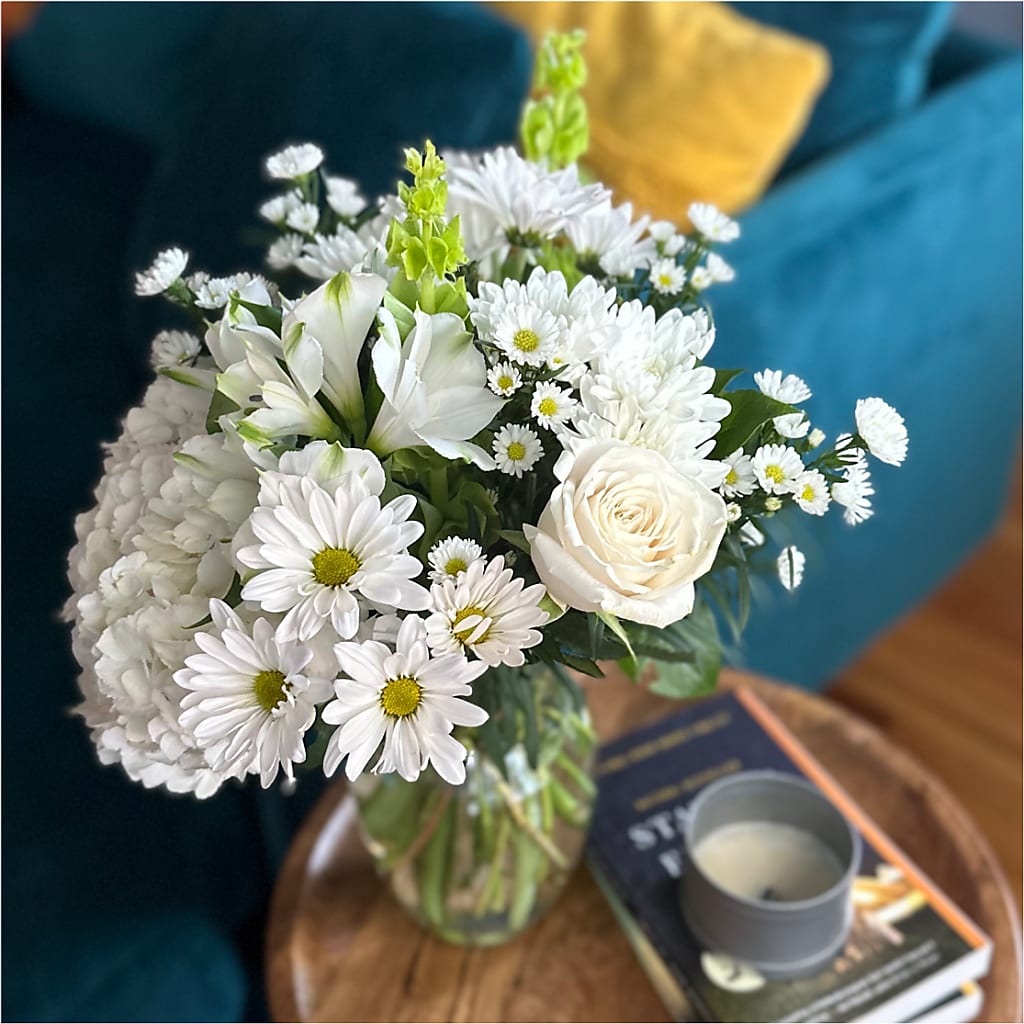 Classic Ivory – A Florist Original –  Morgan Hill Florist, San Jose CA