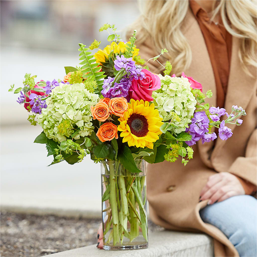 Vibrant Greetings Bouquet –  Morgan Hill Florist, San Jose CA